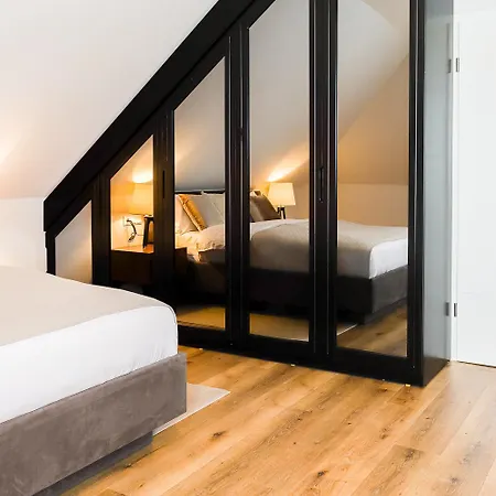 아파트 Gemuetliche & Moderne - Nur 7 Gehminuten Vom Entfernt, Inklusive Parkplatz Und Gartenzugang