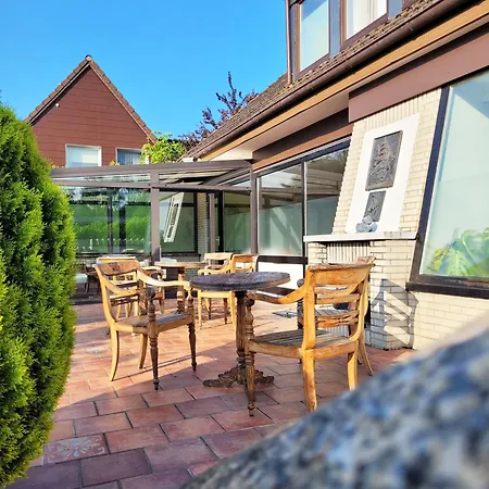 Apartment Strandnahe Moderne Mit Garten